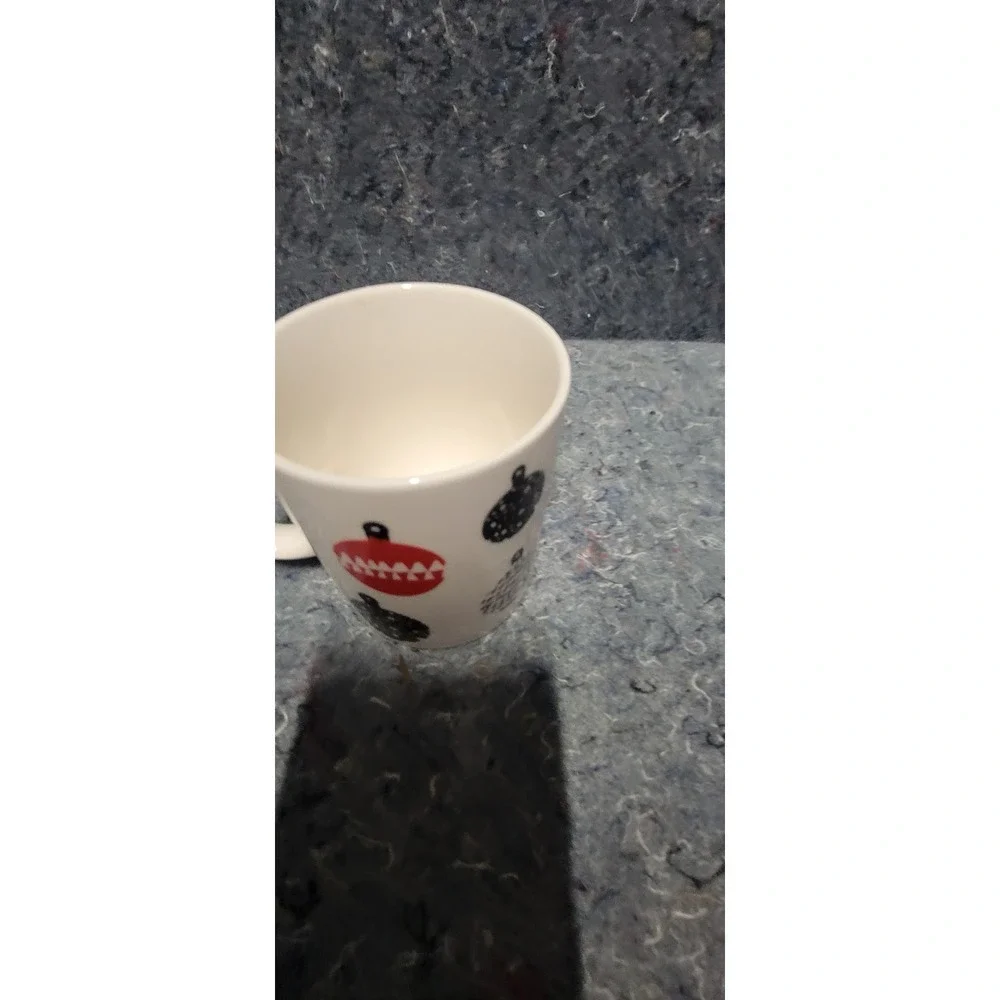 Starbucks Vintage 2016‎ Christmas Black & Red Balls 12fl oz